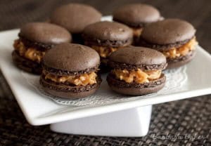 Samoa-Macarons-Barbara-Bakes