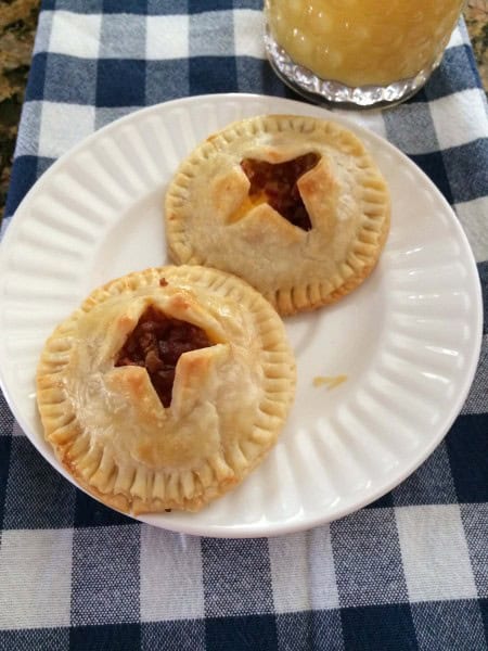fig cheddar bacon hand pies