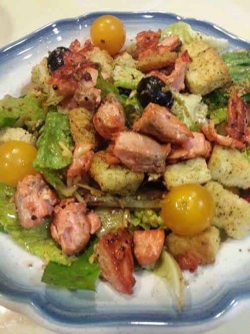 Seared Salmon Salad