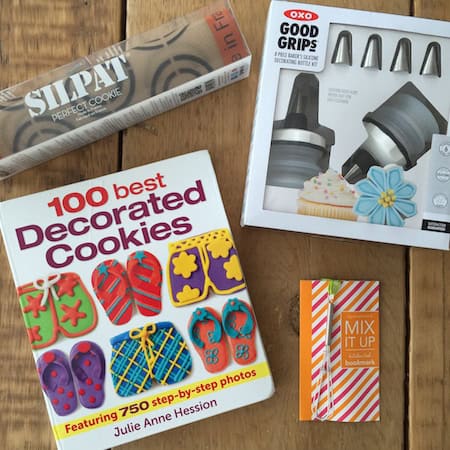 decorated cookies giveaway